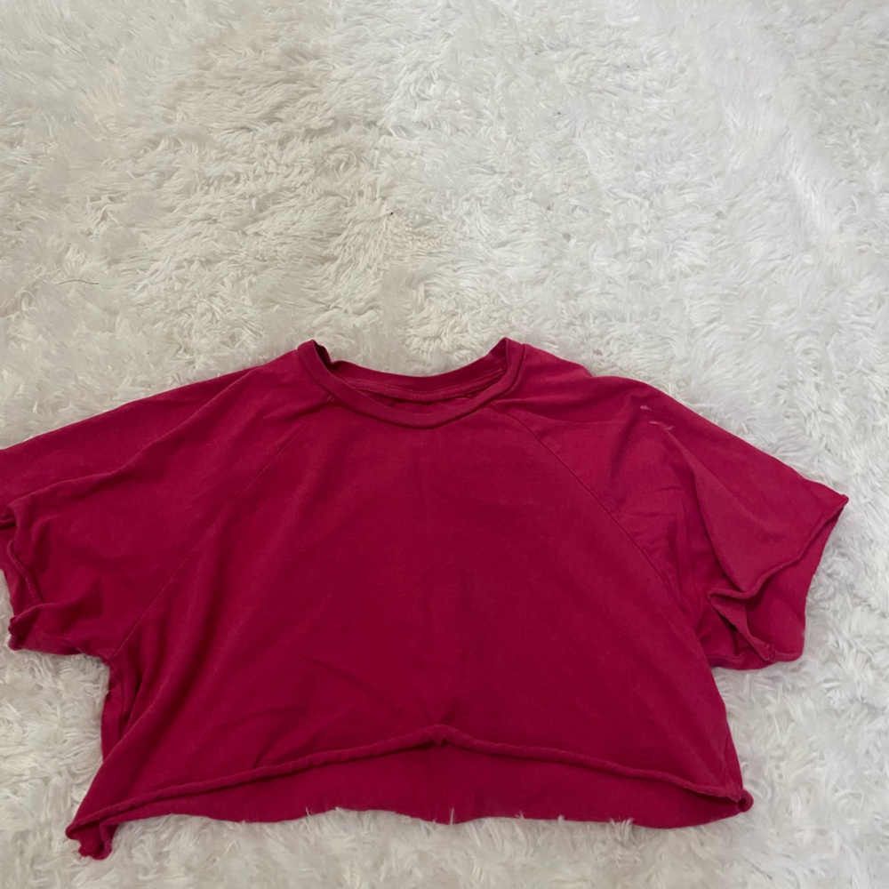 pink crop top
